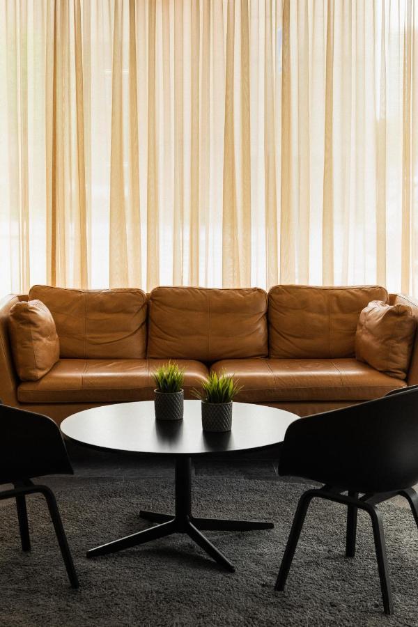 Boo Boo Living Aparthotel Kottla Ngoại thất bức ảnh